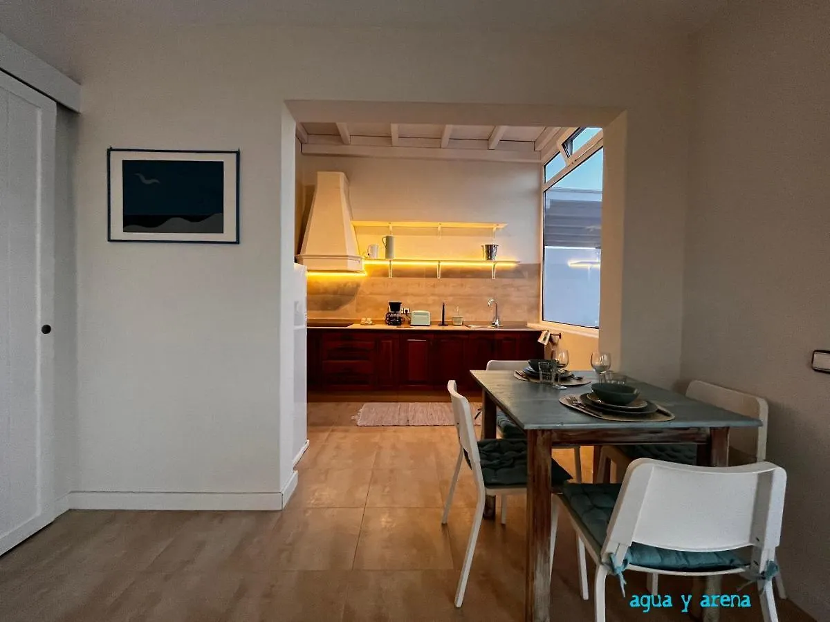 Ferienwohnung Casa Tie' Lanzarote Vista Mar - Piscina Relax - Adults Only Tías Apartment